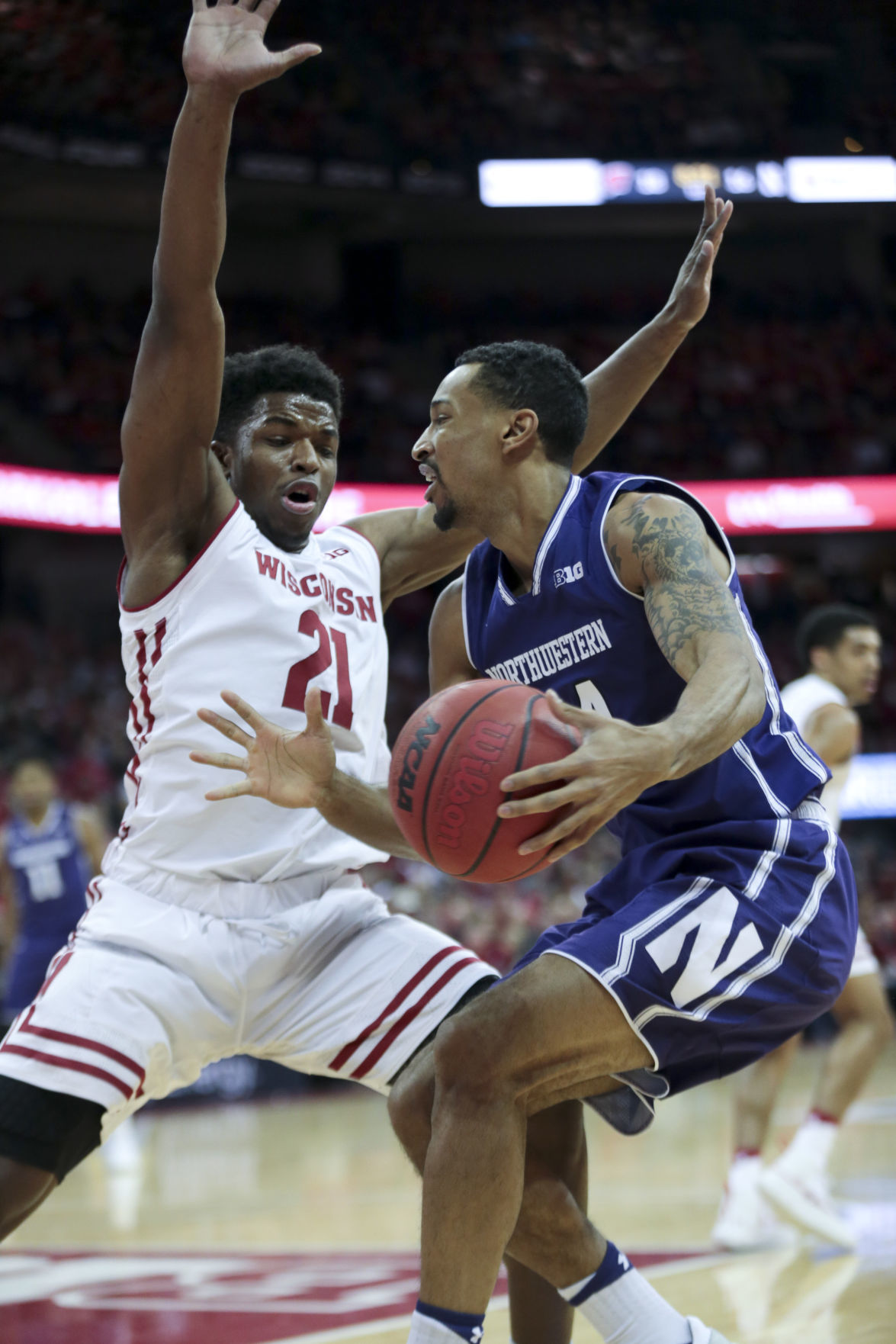 Badgers 62, Wildcats 46